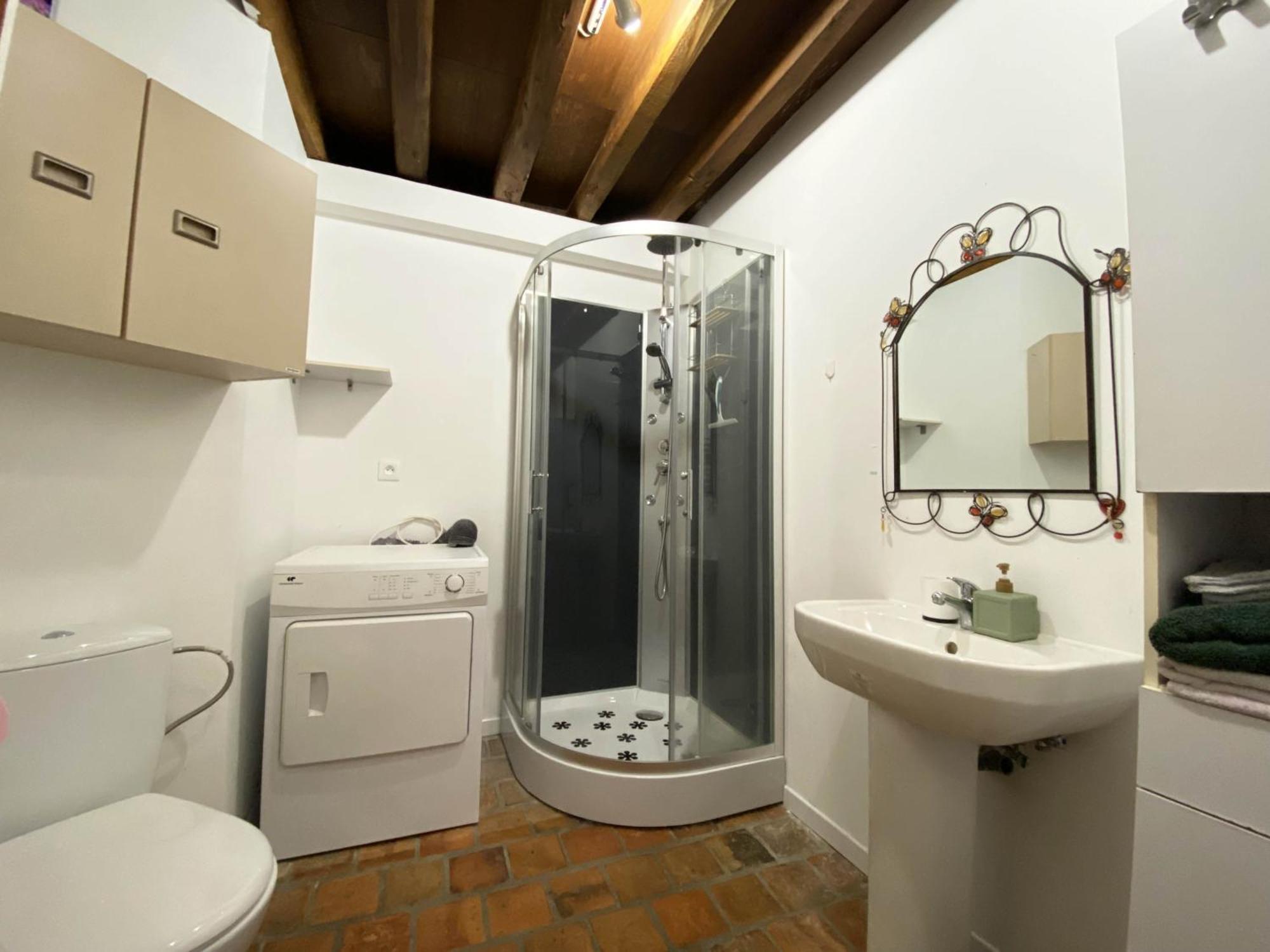 Appartement Tout Confort En Centre-Ville Cosne-Cours-Sur-Loire Екстер'єр фото